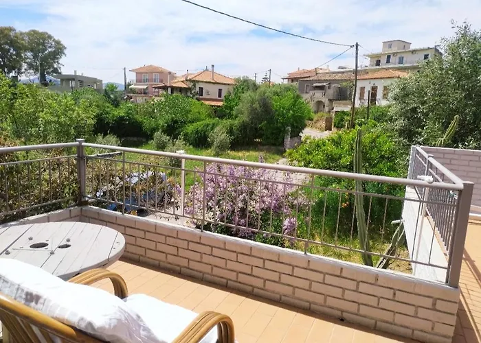 Artemis House Апартаменты *