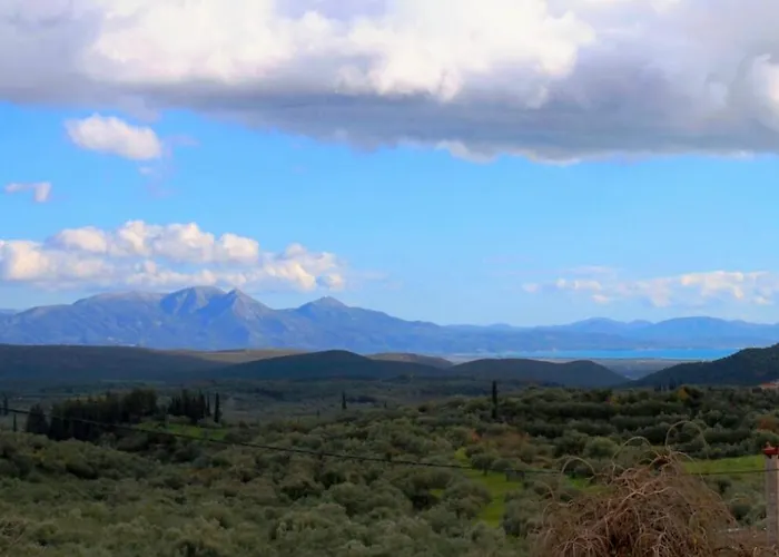 Апартаменты Artemis House *