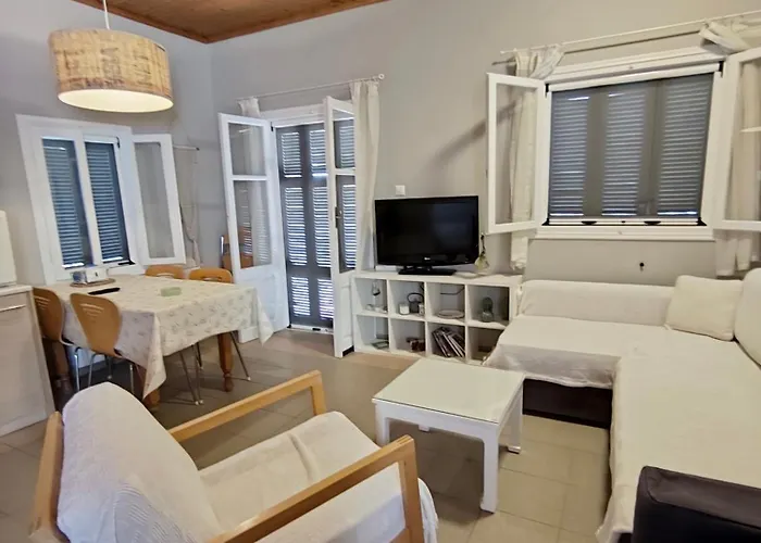 Апартаменты Artemis House Krokees